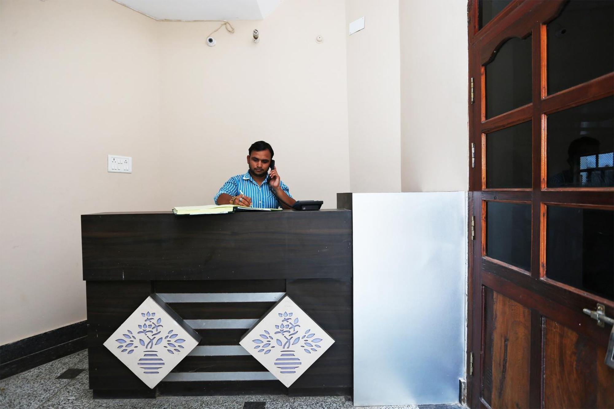 Collection O Sahani Guest House Rāmnagar Exterior foto